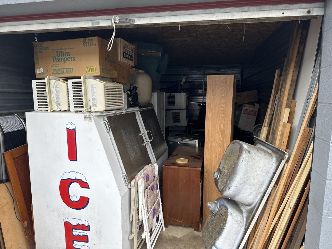 Storage Unit Auction in Girard, OH at Summit Storage Center ends on